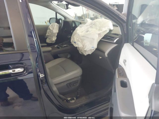 2023 TOYOTA SIENNA 5TDYRKEC2PS145751 Photo 4