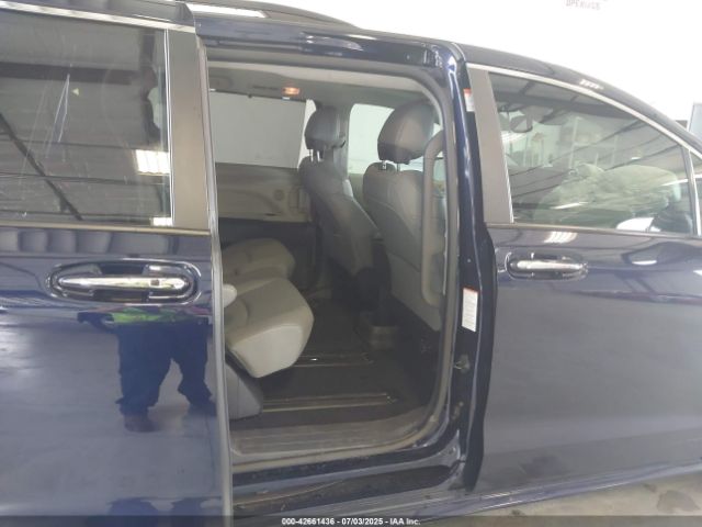 2023 TOYOTA SIENNA 5TDYRKEC2PS145751 Photo 7