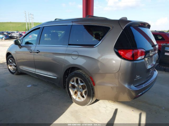 2017 CHRYSLER PACIFICA 2C4RC1GG6HR785858 Photo 2