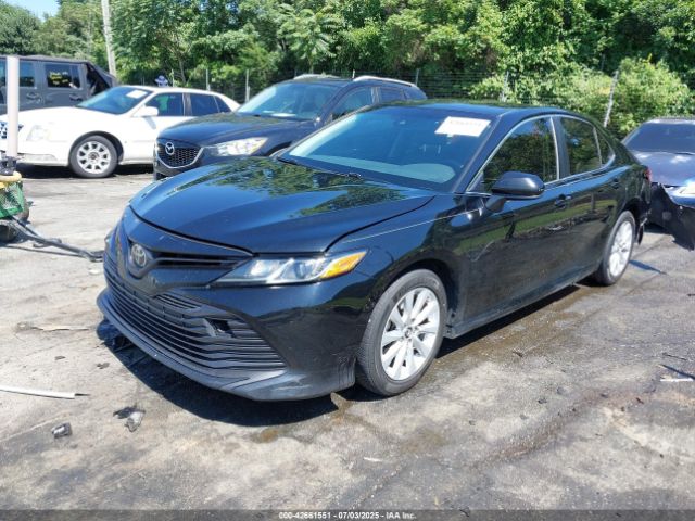 2018 TOYOTA CAMRY JTNB11HK2J3010350 Photo 1