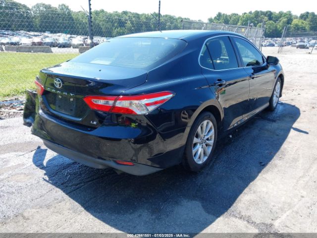 2018 TOYOTA CAMRY JTNB11HK2J3010350 Photo 3