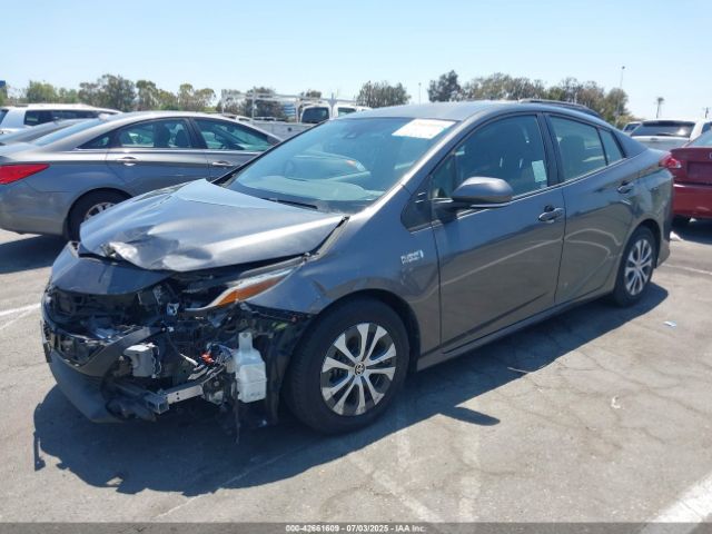 2021 TOYOTA PRIUS PRIME JTDKAMFPXM3170372 Photo 1