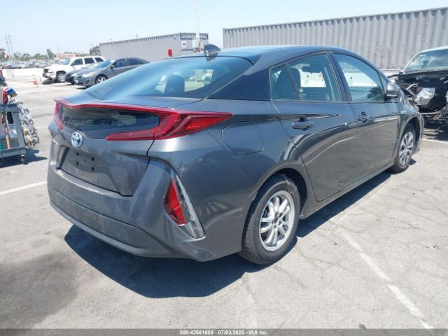 2021 TOYOTA PRIUS PRIME JTDKAMFPXM3170372 Photo 3