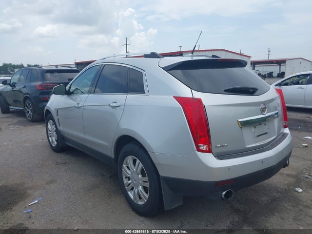 2011 CADILLAC SRX 3GYFNAEY7BS631155 Photo 2