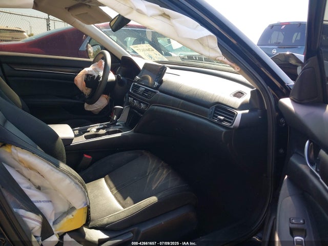 1HGCV1F49KA157118 Honda l15be