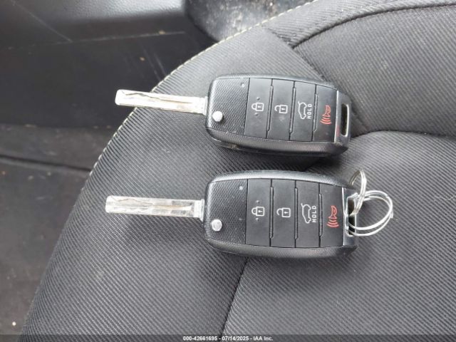 2016 KIA SOUL KNDJP3A56G7355333 Photo 10