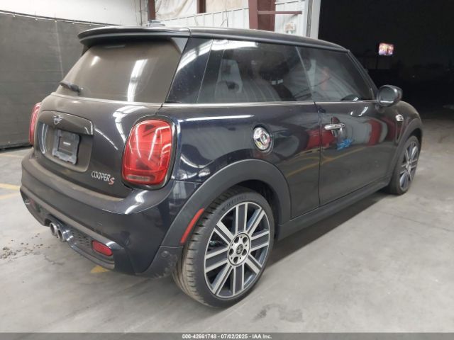 2021 MINI HARDTOP WMWXR5C02M2N51714 Photo 3