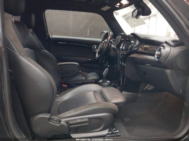 2021 MINI HARDTOP WMWXR5C02M2N51714 Photo 4