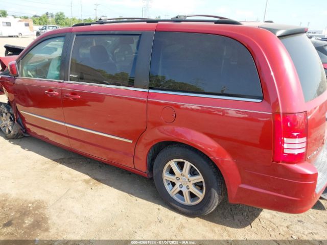 2009 CHRYSLER TOWN & COUNTRY 2A8HR54109R504021 Photo 2
