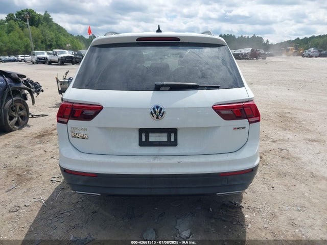 Volkswagen Tiguan 2019 3VV2B7AX8KM048452 Image 16