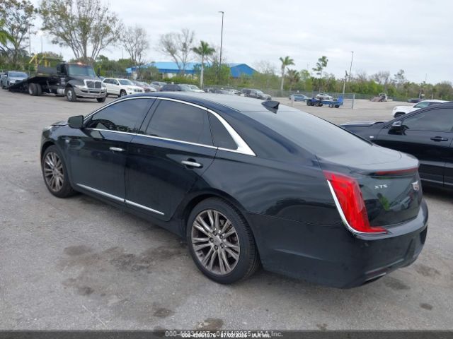2015 CADILLAC XTS 2G61N5S38F9234396 Photo 2