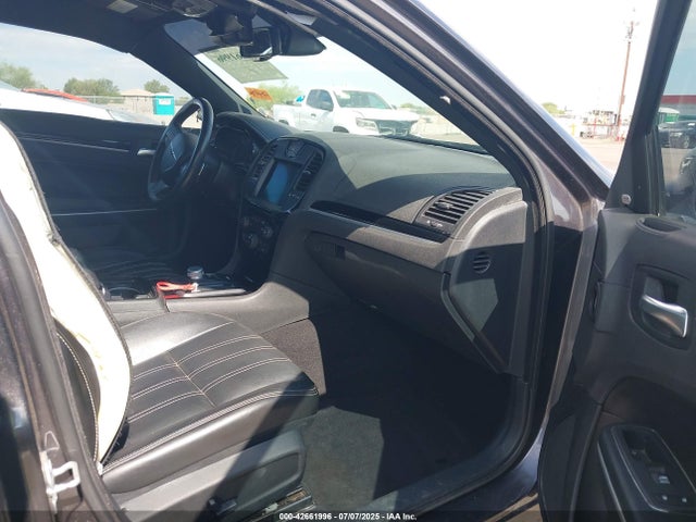 2C3CCABG2KH562831 Chrysler 300