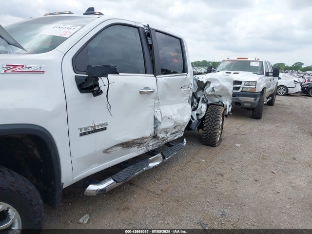 2GC1KNEY7S1159342 Chevrolet l5p