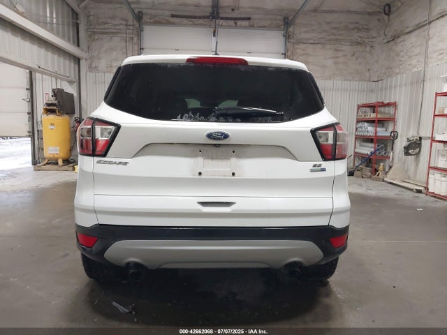 1FMCU9G90HUB90733 Ford 2017