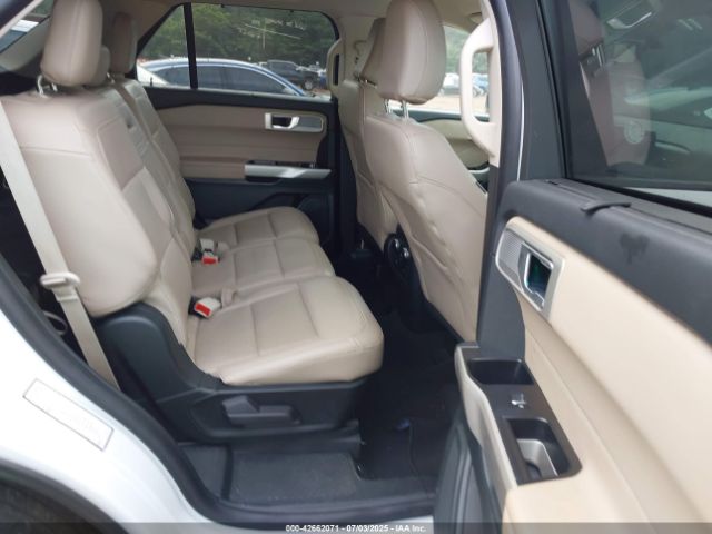 2023 FORD EXPLORER 1FMSK8FH3PGB44105 Photo 7