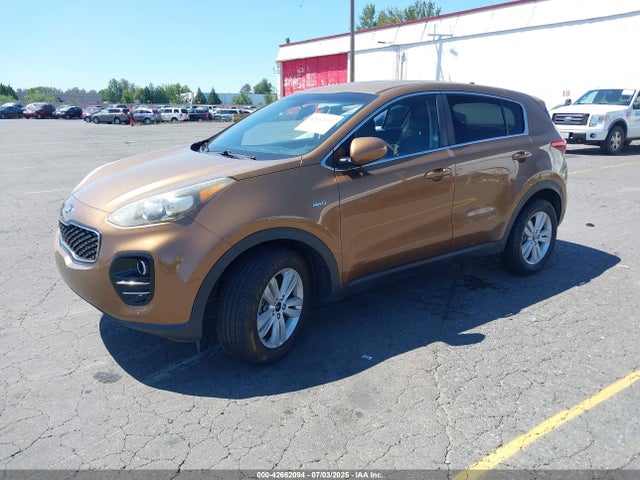 KNDPMCAC6H7069565 KIA Sportage Lx