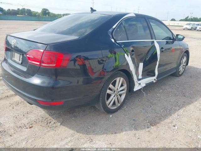 3VW5T7AJ8EM234661 Volkswagen JETTA GLI
