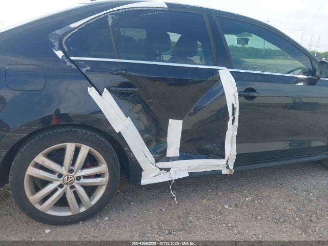 3VW5T7AJ8EM234661 Volkswagen JETTA GLI