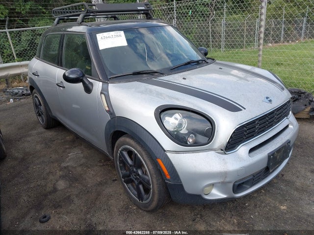 2013 MINI COUNTRYMAN WMWZC3C53DWM28331 Photo 0