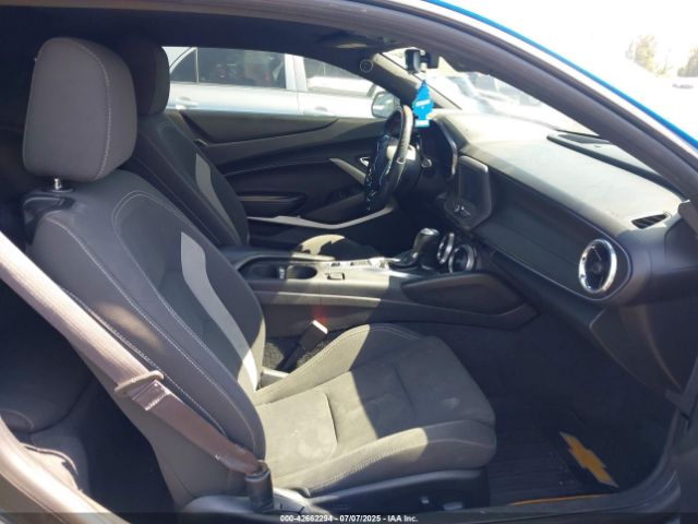 2017 CHEVROLET CAMARO 1G1FB1RS1H0199885 Photo 4