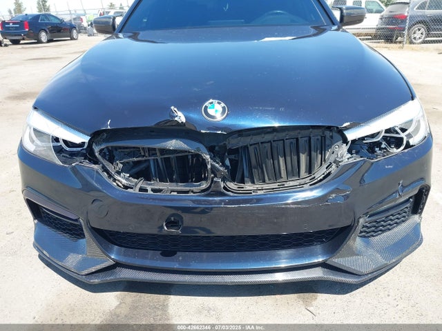 BMW 2019 2019 WBAJE5C5XKWW14562 Image 18