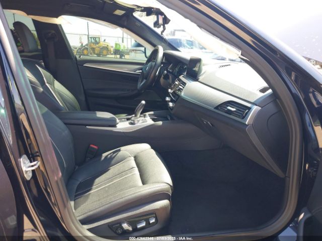 2019 BMW 540I WBAJE5C5XKWW14562 Photo 4