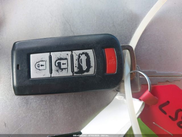 2016 MITSUBISHI OUTLANDER JA4AD3A30GZ056443 Photo 10