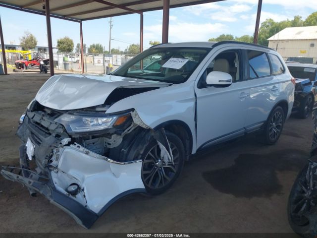 2016 MITSUBISHI OUTLANDER JA4AD3A30GZ056443 Photo 1
