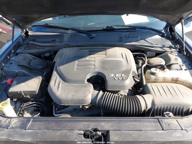 Dodge Challenger 2019 2C3CDZKG0KH705397 Image 10