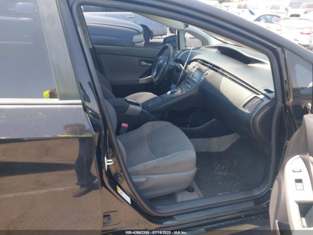 2013 TOYOTA PRIUS JTDKN3DU0D5644230 Photo 4