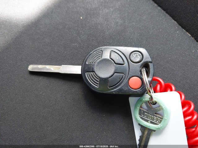 1FADP3K23FL307317 Ford 2015
