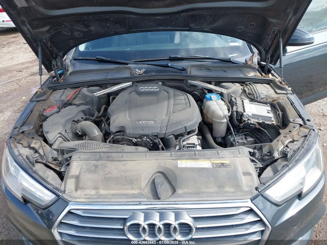 WAUKMAF47JA086557 Audi A4