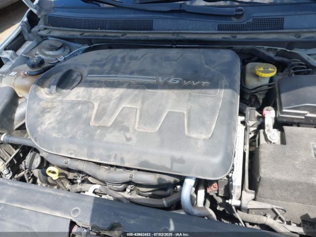 1C3CCCDG8GN119784 Chrysler 2016