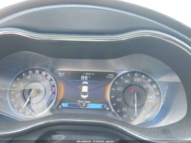 1C3CCCDG8GN119784 Chrysler 2016