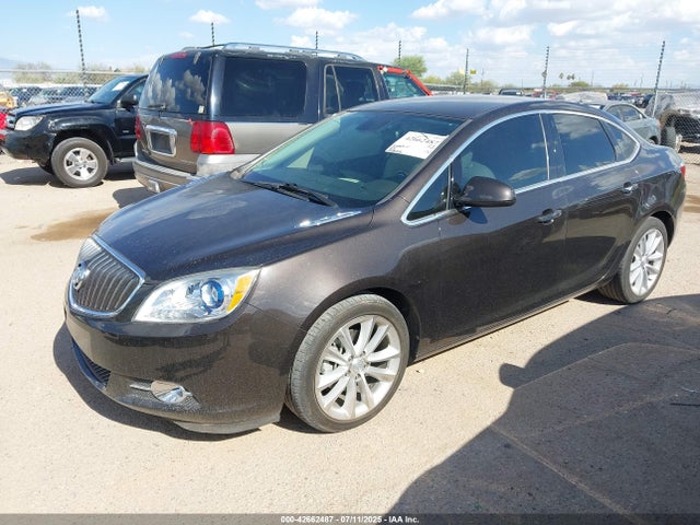 1G4PP5SK3E4241178 Buick lea