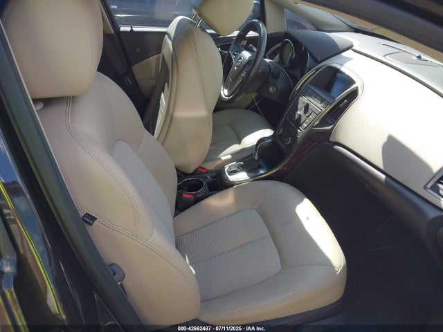 1G4PP5SK3E4241178 Buick lea