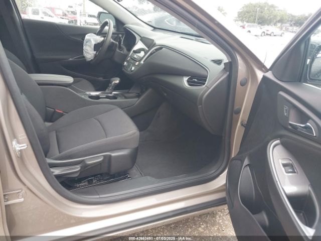 2025 CHEVROLET MALIBU 1G1ZD5ST7SF135162 Photo 4