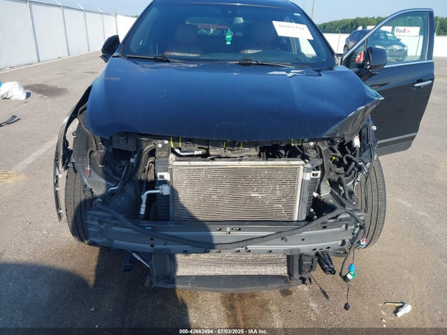 2019 CADILLAC XT5 1GYKNCRS4KZ279297 Photo 5