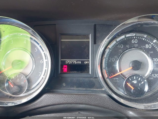 Chrysler 2016 2016 2C4RC1BG5GR141516 Image 15