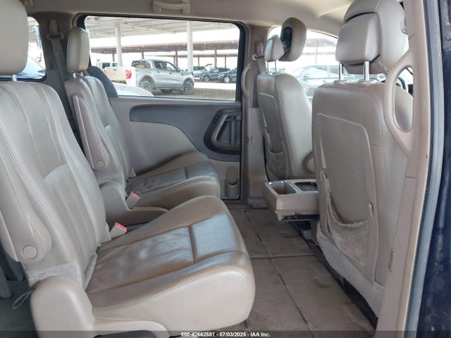 Chrysler 2016 2016 2C4RC1BG5GR141516 Image 8