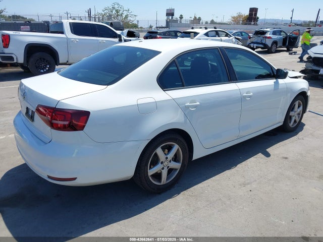 3VW267AJ0GM374359 Volkswagen 1.4t