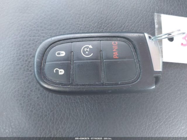 2019 JEEP CHEROKEE 1C4PJMLNXKD272707 Photo 10