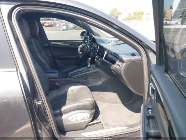 2020 PORSCHE MACAN WP1AB2A56LLB37384 Photo 4