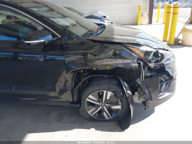 2022 KIA NIRO KNDCE3LC5N5493822 Photo 5