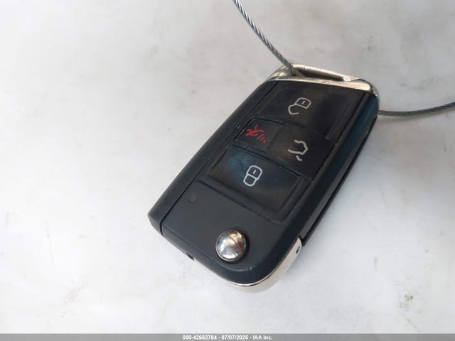 3VV3B7AX8MM082642 Volkswagen Tiguan
