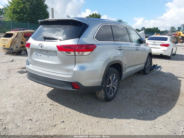5TDKZRFH5JS541401 Toyota 2gr-fks