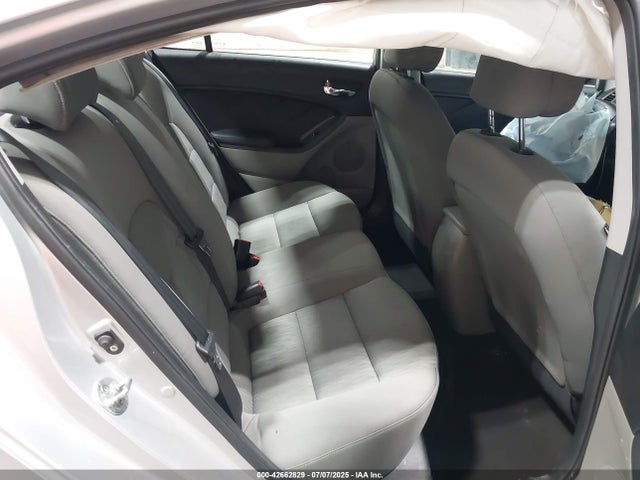KIA dohc mpi nu 2015 KNAFK4A61F5348073 Image 8