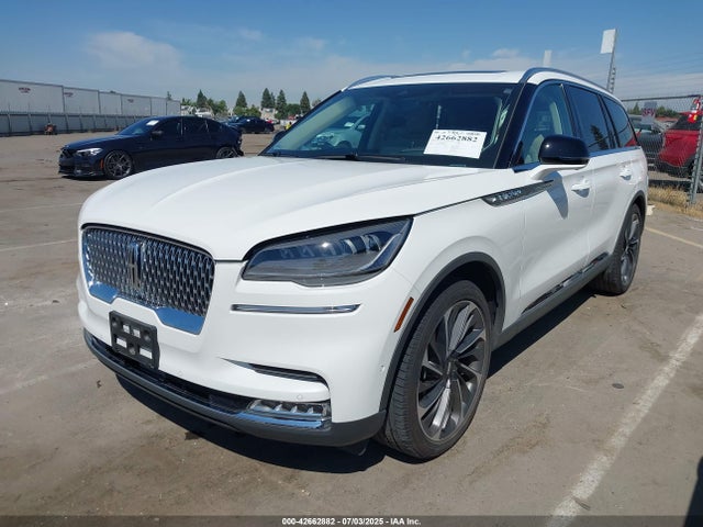 Lincoln gtdi 2021 5LM5J7WC1MGL05784 Image 2