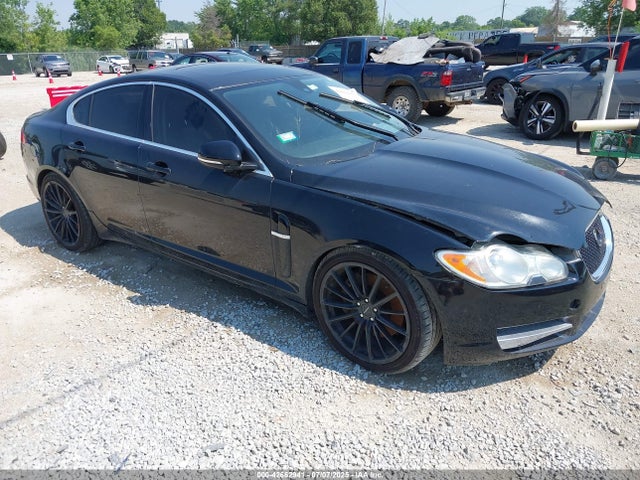 2011 JAGUAR XF SAJWA0FB0BLS02470 Photo 0