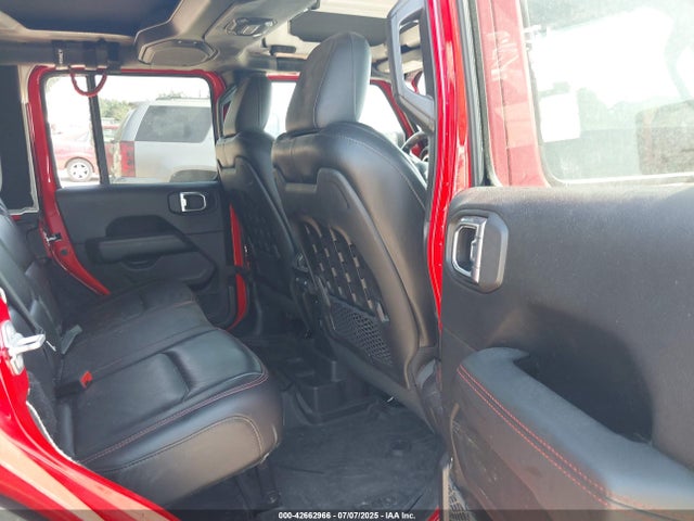 1C4HJXFG4KW658367 Jeep Wrangler